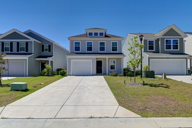 Building Photo - Modern Comfort with Fenced Backyard in the Heart of Lexington