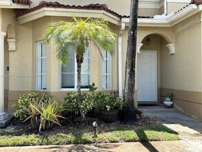 Building Photo - 8301 NW 107th Ct
