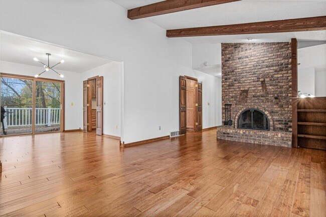 Building Photo - 8481 142nd St Ct