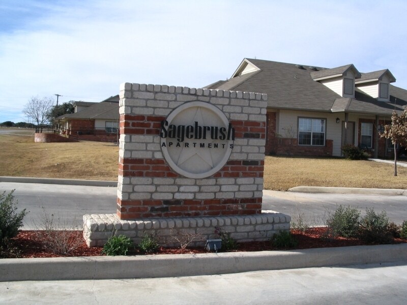 Primary Photo - Sagebrush Apartments