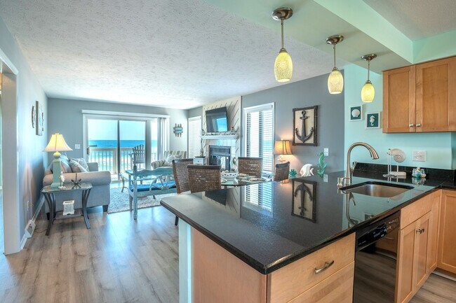 Foto del edificio - PERFECT "WORK FROM HOME" LOCATION ONLY DEC-JANUARY LEFT