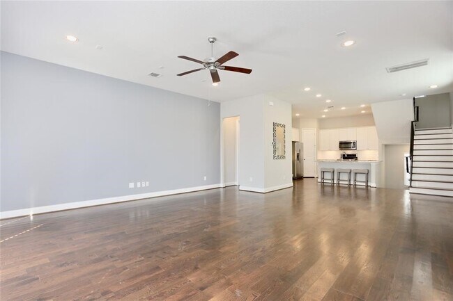 Foto del edificio - 1227 W 19th St