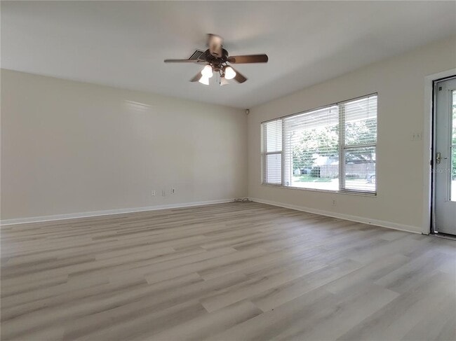 Building Photo - 516 Ellsworth St