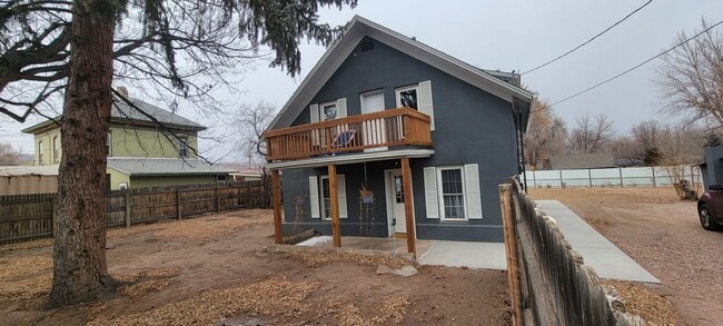 Building Photo - 1120 1/2 S. 9th