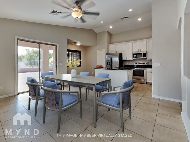 Building Photo - 11143 W Mariposa Dr