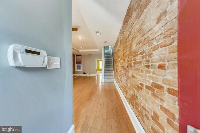 Foto del edificio - 722 4th St NE