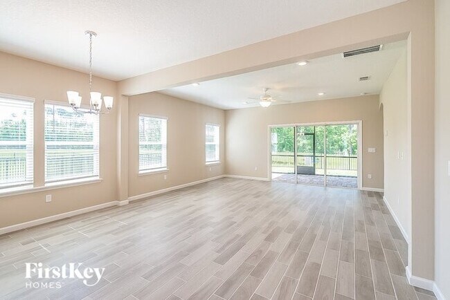 Foto del edificio - 10111 Roman Ln