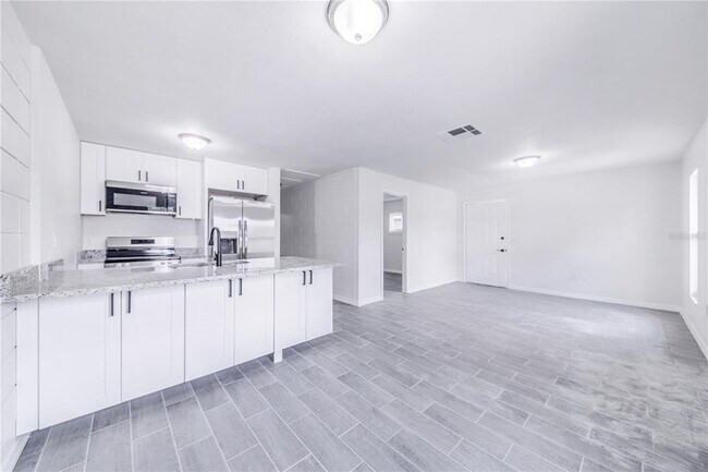 Foto del edificio - 906 W Carole St