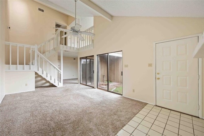 Building Photo - 12033 Bob White Dr