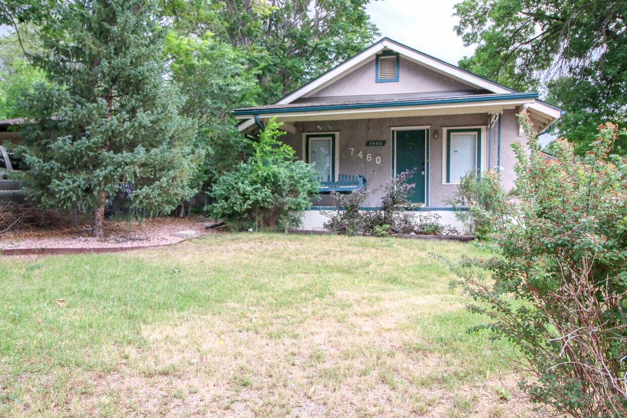 7460 Raleigh St, Westminster, CO 80030 Townhome Rentals in