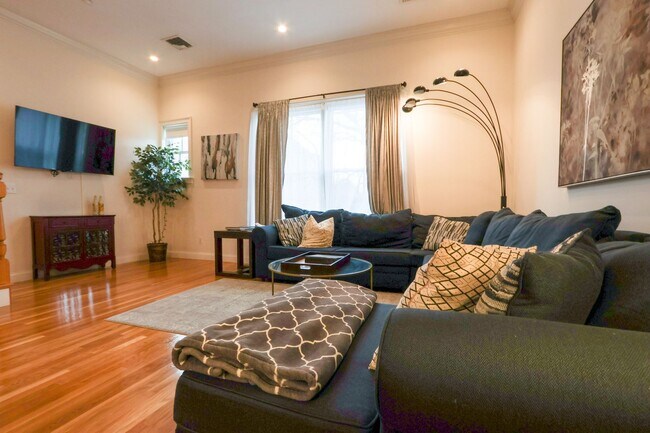 Foto del edificio - 3 Bedroom