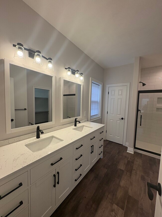 Foto del edificio - 205 Ridgeview Dr