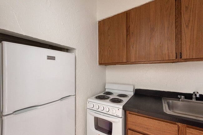 Foto del edificio - 539 W Arlington Pl