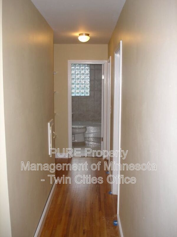 Foto del edificio - 2930 Texas Ave S