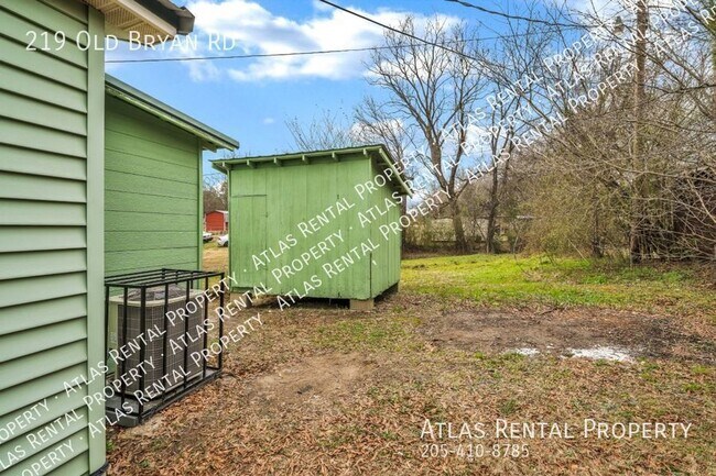 Foto del edificio - 219 Old Bryan Rd