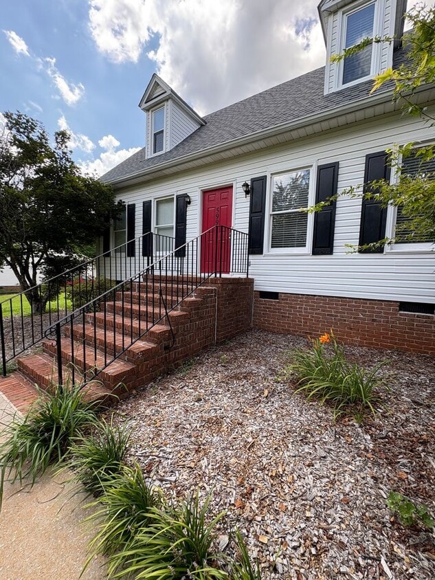 Primary Photo - Lovely 3 Bedroom 2 Bath Home in Easley!!