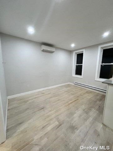 Foto del edificio - 65-06 Cooper Ave