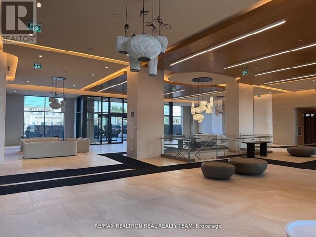 Building Photo - 8960 Jane St