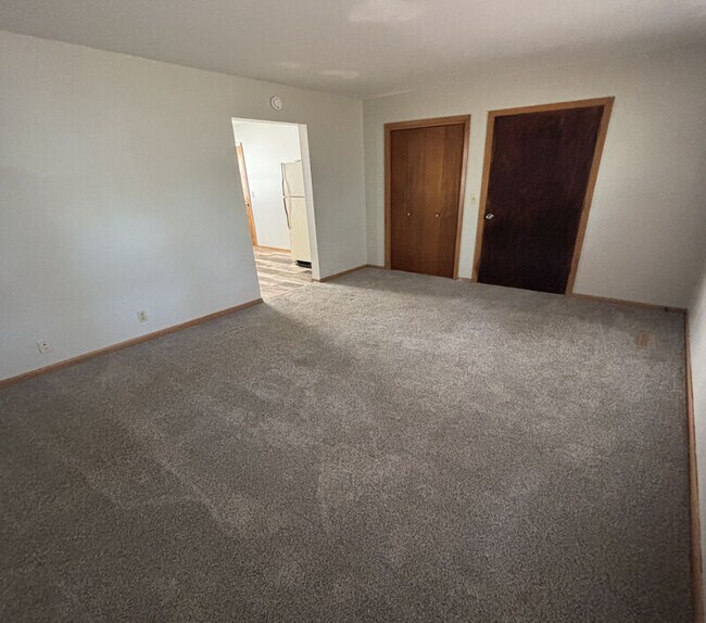 Building Photo - 5315 Leighton Ave