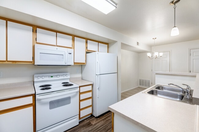 Cocina - Rembrandt Park Apartments