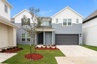 Building Photo - 22813 Terrazzo Dr