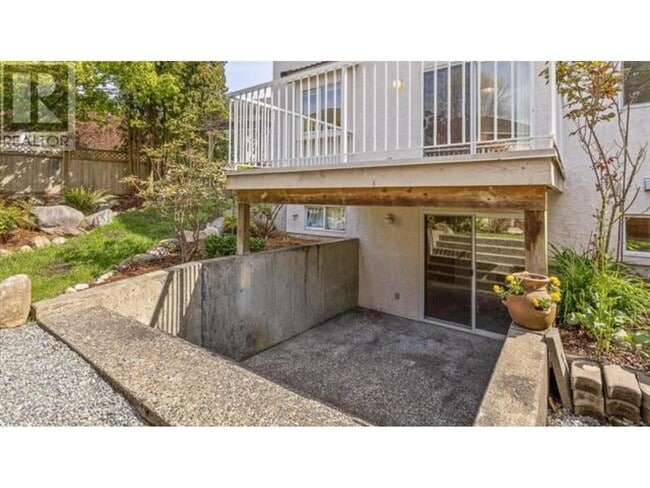 Building Photo - 3320 Rosalie Ct