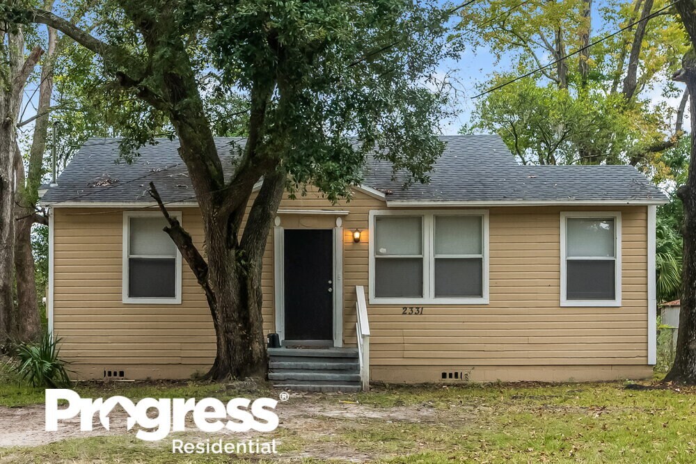 2331 Westbrook Cir N, Jacksonville, FL 32209 House for Rent in