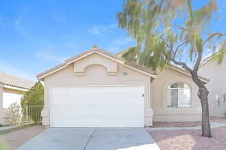 Building Photo - 8253 10 Gallon Ct