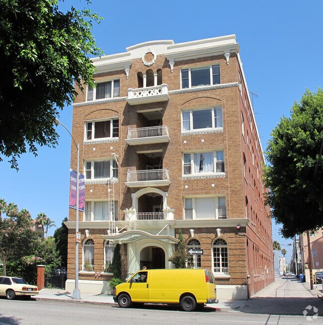 Building Photo - California Condominums