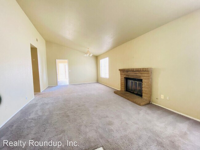 Building Photo - 3 br, 2 bath House - 8933 La Margarita Way