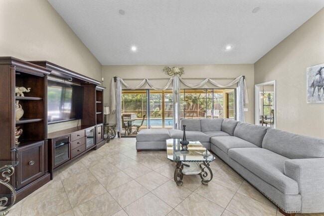 Foto del edificio - 13679 Callington Dr