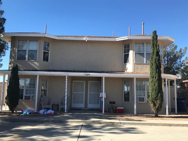 Building Photo - 1345 Trudy Elaine Dr