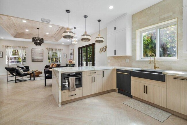 Foto del edificio - 1920 Spanish Trail