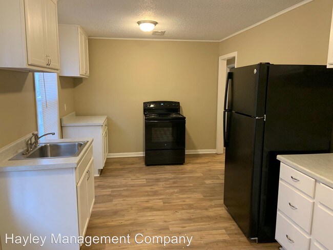 Building Photo - 3 br, 1.5 bath House - 1243 Frederick Road