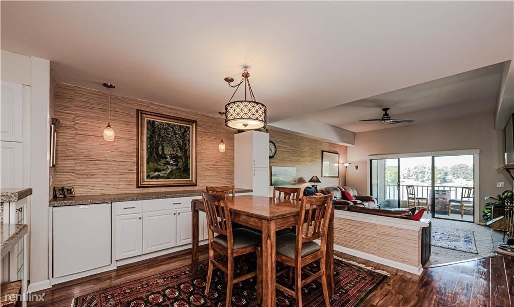 Primary Photo - 1 br, 1 bath Condo - 7324 Lakefront Dr