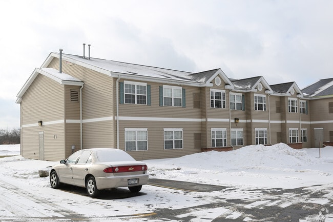 Building Photo - Woodland Place