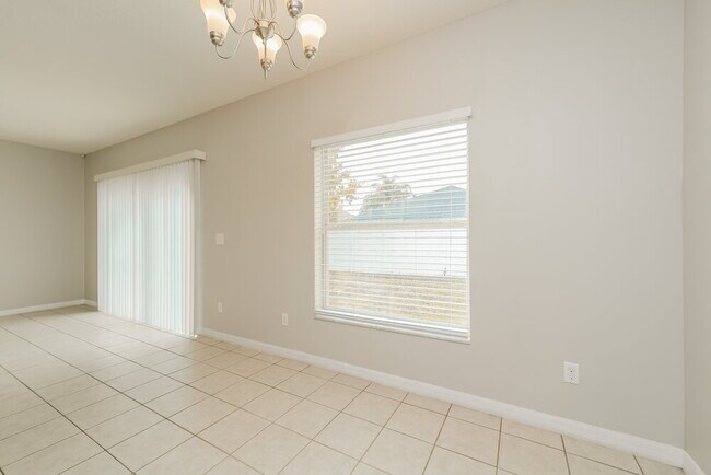 Building Photo - 3040 Morton Way