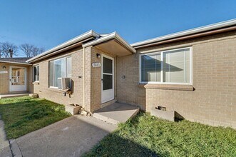 Building Photo - 1461 Jasmine St