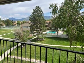 Building Photo - 7737 Briarsprings Dr