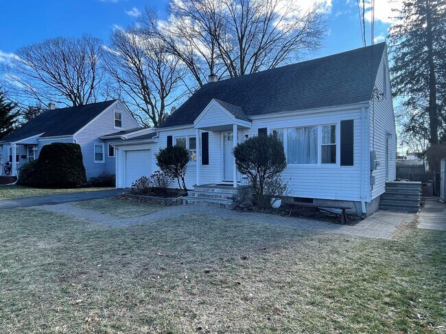 Exterior frontal - 11 Raymond Pl