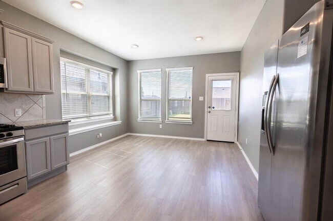 Building Photo - 25507 Burnett Ranch Ln