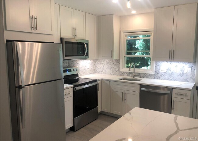 Foto del edificio - 3213 S Shelley St