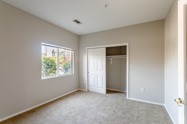 2BR, 1BA - Cottonwood - North Creek