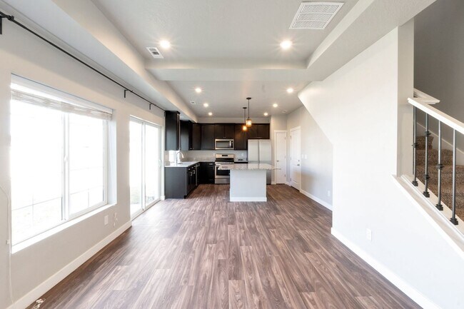 Building Photo - Modern Craftsman Freestanding Cottage Home...