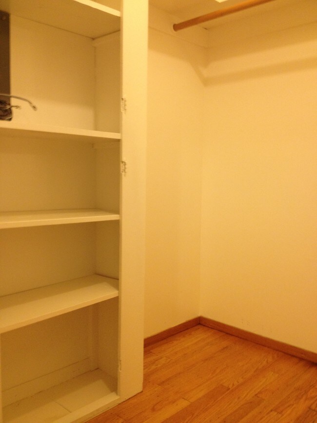 Foto del edificio - 36 Oakwood St
