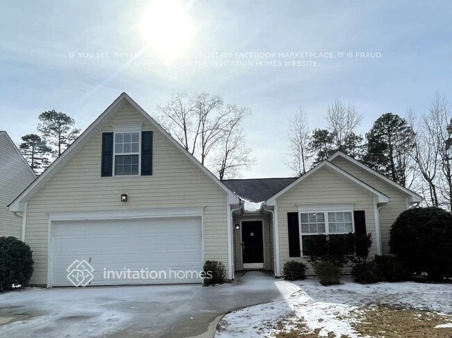 Building Photo - 2116 Clear Brook Dr