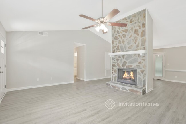 Foto del edificio - 3412 Owens Pass NW