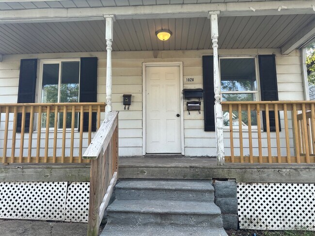 Foto del edificio - 1020 Emerson Ave