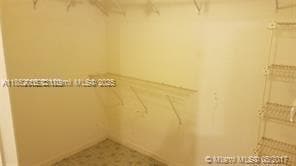 Foto del edificio - 415 N Laurel Dr