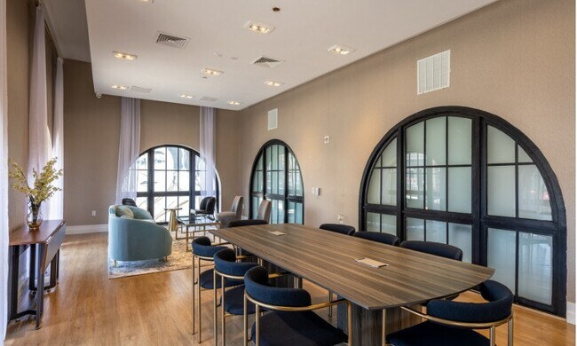 Foto del edificio - 813 Broad St